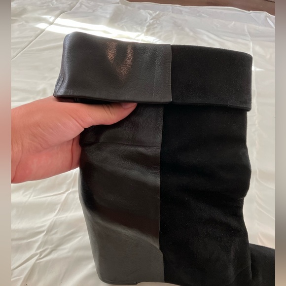 Enzo Angiolini black wedge heel boots! - Picture 7 of 7